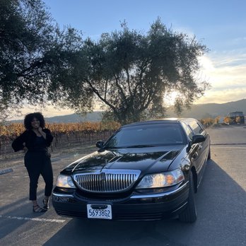 Million Services Limousine - Diana, our fantastic driver! - Limos Near Me - San Francisco, California Million Services Limousine - Diana, our fantastic driver! - Limos Near Me - San Francisco, California