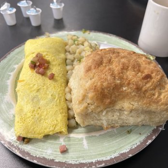 Buttered Biscuit - Breakfast & Brunch Near Me - Waynesville, North Carolina