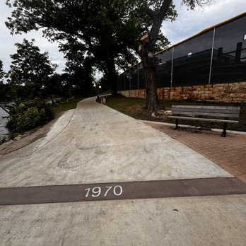 Memorial Park - Parks Near Me - Round Rock, Texas