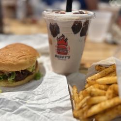 Buddy's Burger - Number one meal