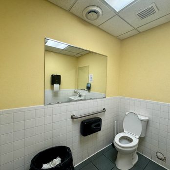 El Toro Bar&Grill - Backrooms bathroom - Mexican Near Me - Oak Ridge, Tennessee El Toro Bar&Grill - Backrooms bathroom - Mexican Near Me - Oak Ridge, Tennessee
