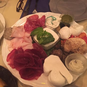 Mozzato - Wow, we had a group of ozzies, Americans Canadians and South Africans and we all loved this place ! - Italian Near Me - Lyon, 69