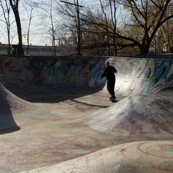 FDR Skatepark - Skate Parks Near Me - Philadelphia, Pennsylvania FDR Skatepark - Skate Parks Near Me - Philadelphia, Pennsylvania