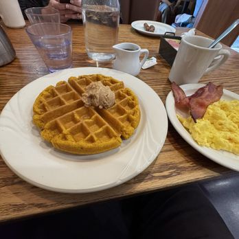 Mountain Home Cafe - Pumpkin Waffle Combo - AMAZING - American Near Me - Estes Park, Colorado