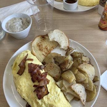 Bread & Honey - Before - Bakeries Near Me - Bakersfield, California