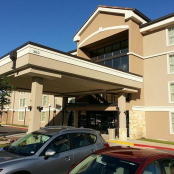 Drury Inn & Suites McAllen - Entrance - Hotels Near Me - McAllen, Texas Drury Inn & Suites McAllen - Entrance - Hotels Near Me - McAllen, Texas