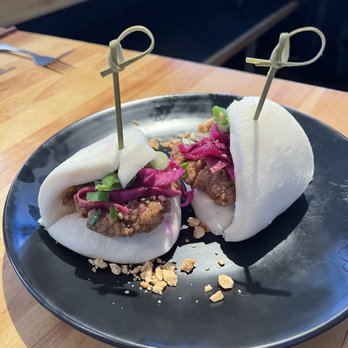Ba Sa - Chicken Buns chicken karaage, pickled cabbage, spicy mayo, peanuts - Vietnamese Near Me - Bainbridge Island, Washington