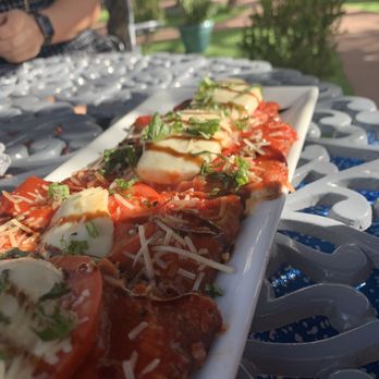 Damacios Bar & Tapas - Margarita flatbread - Tapas Bars Near Me - Albuquerque, New Mexico