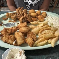 Shiloh Fish House - My wife's plate