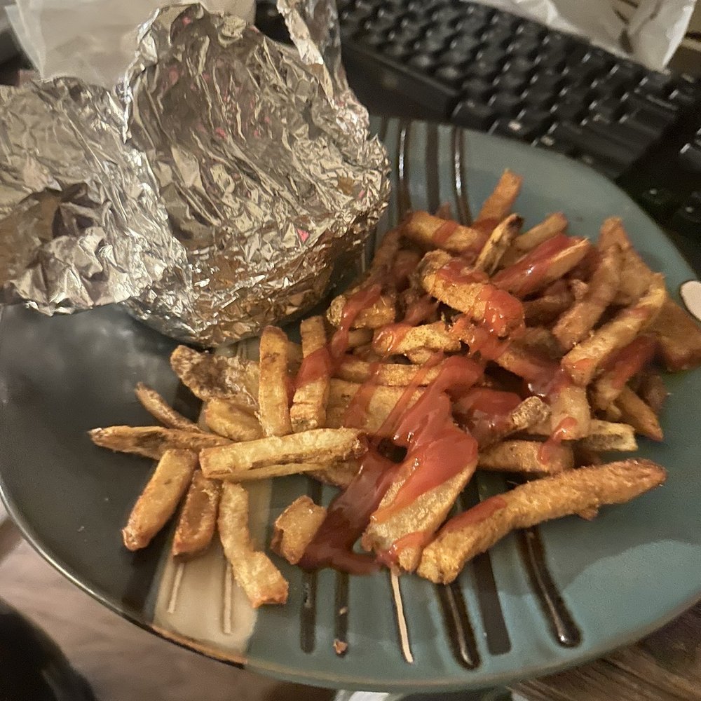 Five Guys - Grill cheese burger with Cajun fries - Burgers Near Me - Memphis, Tennessee