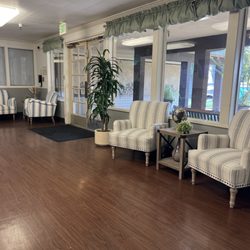 Windsor Elmhaven Care Center - Entry/Lobby Area