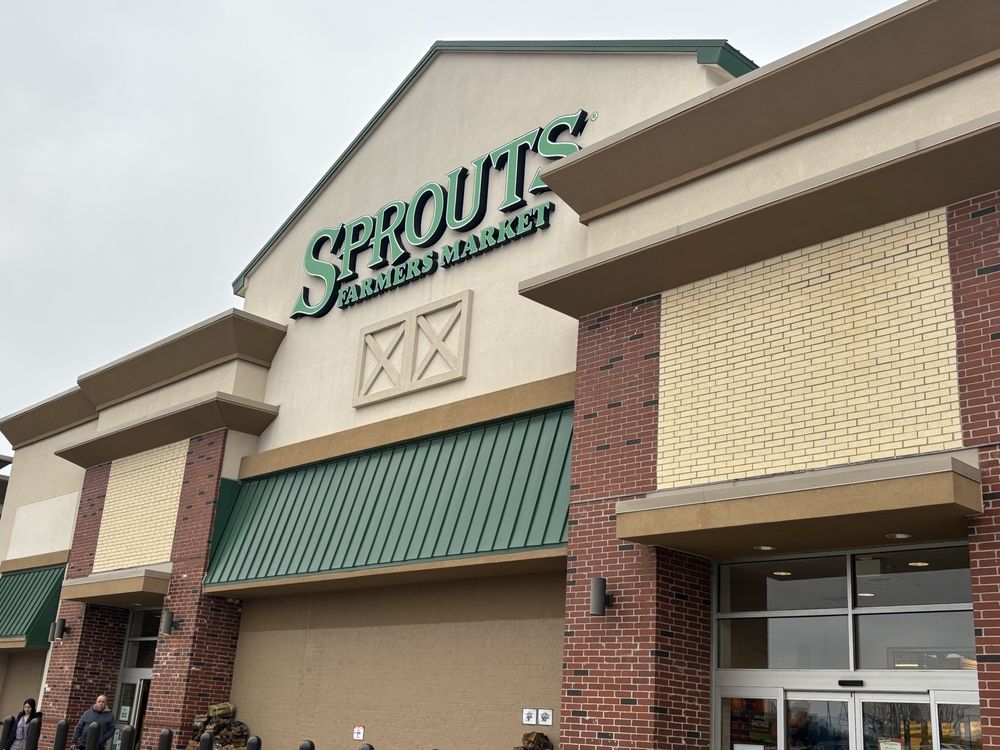 Sprouts Farmers Market Logo