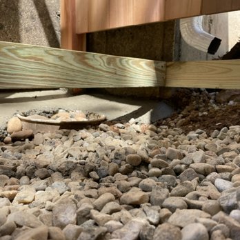 VGC Trim - OUTSIDE SHOWER WITH CEDAR WOOD - Patio Coverings Near Me VGC Trim - OUTSIDE SHOWER WITH CEDAR WOOD - Patio Coverings Near Me