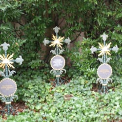 Friedhof Haidhausen - Gedenkkreuze für die Opfer der Cholera-Epidemien