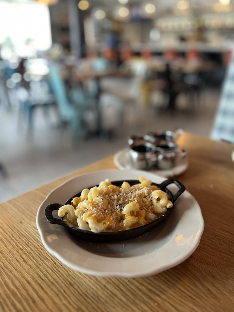 WHISTLE BRITCHES DALLAS Updated August 2024 2351 Photos & 1696 Reviews 6110 Frankford Rd