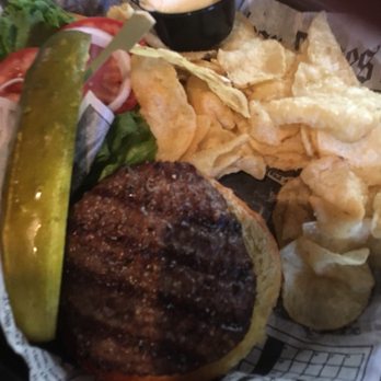 Lancaster Airport - LNS - Great food, standard burger very good - Airports Near Me - Lititz, Pennsylvania