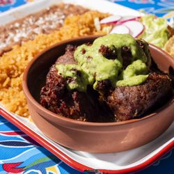 Crispy Carnitas Platter