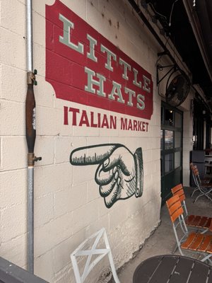 Little Hats Market by null Little Hats Market by null