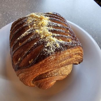 Essence Bakery Cafe - Crossiant - Breakfast & Brunch Near Me - Phoenix, Arizona