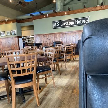 The New Custom House - Seating - New American Near Me - Avila Beach, California The New Custom House - Seating - New American Near Me - Avila Beach, California