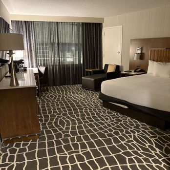 Hyatt Regency Princeton - room w/king size bed - Hotels Near Me - Princeton, New Jersey Hyatt Regency Princeton - room w/king size bed - Hotels Near Me - Princeton, New Jersey