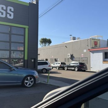 Jet Black Tint - Car Window Tinting Near Me - San Diego, California
