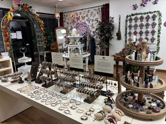 Come See Us Today! - Metaphysical Store, Quartz Jewelry, Sterling Silver, Mexican Clay Art, Healing Practices .We'd love to see you. Come by for all your healing crystals and handmade jewelry pieces. Intuitively and continuously sourced crystals from all around the world, we look forward to welcoming you! Come See Us Today! - Metaphysical Store, Quartz Jewelry, Sterling Silver, Mexican Clay Art, Healing Practices .We'd love to see you. Come by for all your healing crystals and handmade jewelry pieces. Intuitively and continuously sourced crystals from all around the world, we look forward to welcoming you!