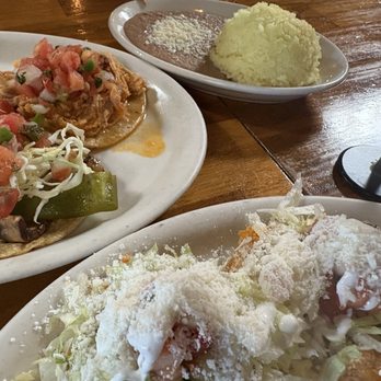 Adelitas Cocina Y Cantina - Mix and match tacos and salsa flight - Mexican Near Me - Denver, Colorado Adelitas Cocina Y Cantina - Mix and match tacos and salsa flight - Mexican Near Me - Denver, Colorado