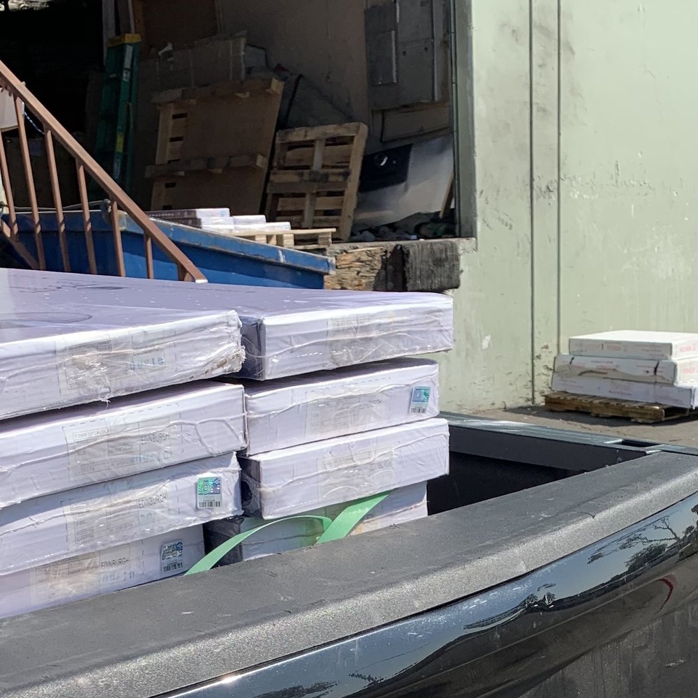 Damaged to the tailgate of my truck. Their guys rammed it with the forklift. Damaged to the tailgate of my truck. Their guys rammed it with the forklift.