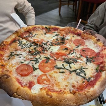 Hideaway House - Margherita Pizza - Pizza Near Me - Sedona, Arizona