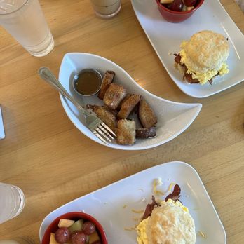 Ruby Sunshine Charleston Downtown - Breakfast Sandwich & French Toast Bites - Breakfast & Brunch Near Me - Charleston, South Carolina Ruby Sunshine Charleston Downtown - Breakfast Sandwich & French Toast Bites - Breakfast & Brunch Near Me - Charleston, South Carolina