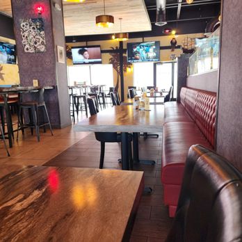 Gambi's - Lots of space and artwork - Breakfast & Brunch Near Me - Sparks, Nevada Gambi's - Lots of space and artwork - Breakfast & Brunch Near Me - Sparks, Nevada