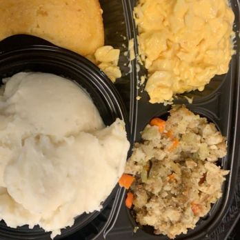 Boston Market - 1292 - Mac & cheese, stuffing, smashed potato's, and corn bread - Comfort Food Near Me - Desoto, Texas Boston Market - 1292 - Mac & cheese, stuffing, smashed potato's, and corn bread - Comfort Food Near Me - Desoto, Texas