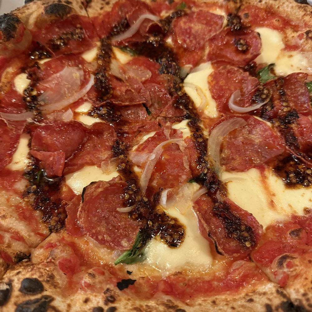 Pizza Capo - Spicy Salami Pizza - Pizza Near Me - McMinnville, Oregon