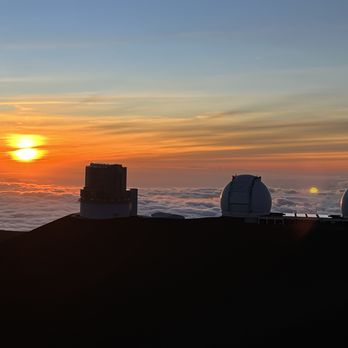 Mauna Kea Summit Adventures - Spectacular sunset at summit! - Tours Near Me Mauna Kea Summit Adventures - Spectacular sunset at summit! - Tours Near Me