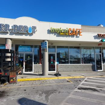 Tropical Smoothie Cafe - Outside - Juice Bars & Smoothies Near Me - Hackensack, New Jersey
