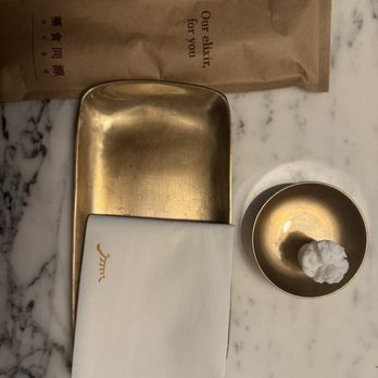 Kunjip Tofu - Wet towel, utensils and napkins - Korean Near Me - Mountain View, California