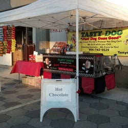 Tasty Dog - Cruise in Main St.