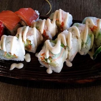 Mitsuki - Sushi Bars Near Me - Brossard, Quebec