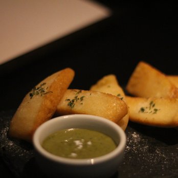 Bar MajesThé - Deep Fried Gua Bao (v) with House made matcha sauce - Taiwanese Near Me - Montreal, Quebec Bar MajesThé - Deep Fried Gua Bao (v) with House made matcha sauce - Taiwanese Near Me - Montreal, Quebec