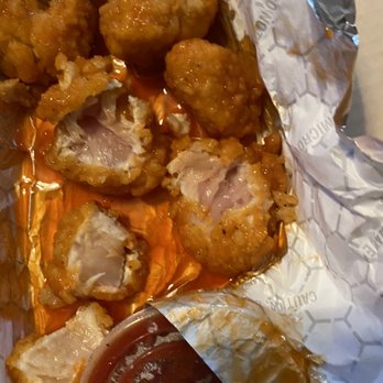 Pizza Hut - Raw - Chicken Wings Near Me - Wingate, North Carolina