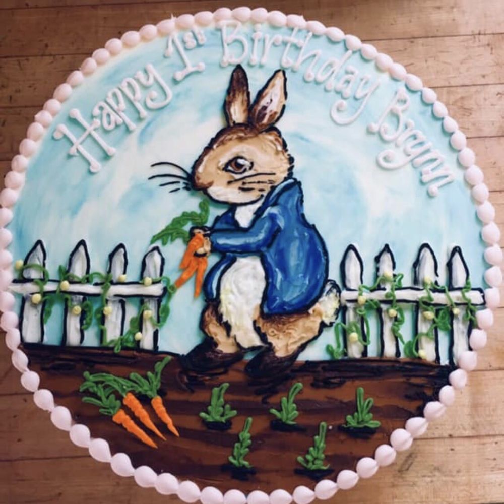 Betsycakes - Custom birthday cake - Custom Cakes Near Me - Frederick, Maryland