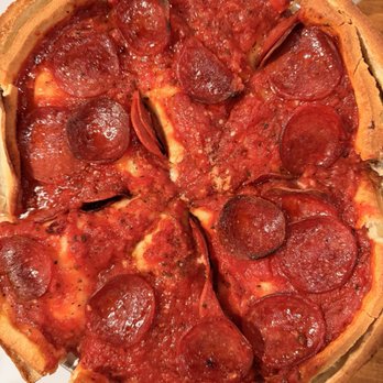 Giordano's - Pepperoni deep dish! - Pizza Near Me - Chicago, Illinois Giordano's - Pepperoni deep dish! - Pizza Near Me - Chicago, Illinois