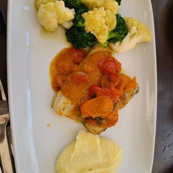 La Cosecha Bar + Restaurant - White fish - Spanish Near Me - Paso Robles, California