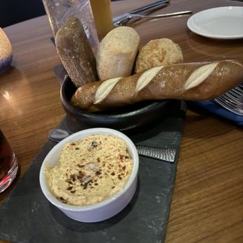 Aurora At The Celeste - Bread - American Near Me - Orlando, Florida