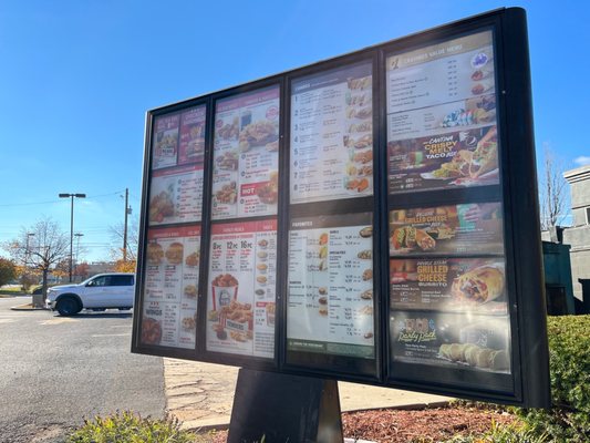 Taco Bell / KFC by null