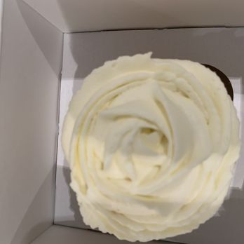 Desseire - Durian cupcake - Bakeries Near Me - Houston, Texas Desseire - Durian cupcake - Bakeries Near Me - Houston, Texas