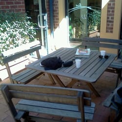 Goodwood Library - Lovely outside seating area