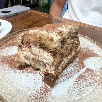 Giardino 54 - Tiramisu - Wine Bars Near Me - New York, New York