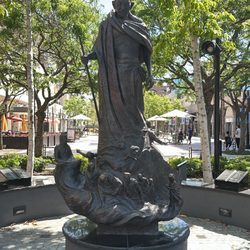Gandhi Statue - The statue